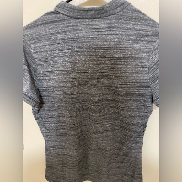 ✨Women’s Nike Golf Dri Fit Top Size M - Picture 7 of 8